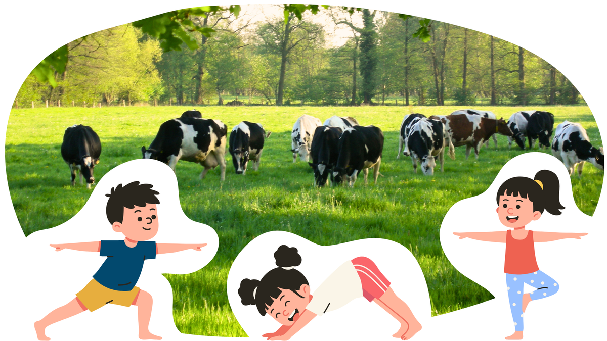 KI generiert: Kinder in Yoga-Posen vor einer Wiese mit Kühen im Hintergrund. Keine Text vorhanden.