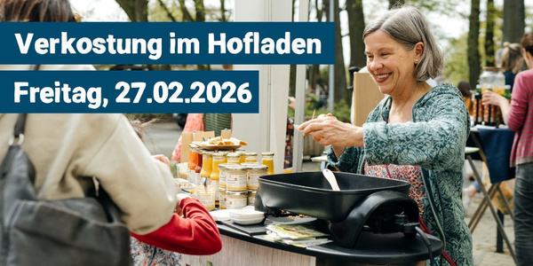 KI generiert: Das Bild zeigt eine gelbe Blüte auf einem Hintergrund aus grünen Blättern. Darauf ist Text platziert, der auf einen Pflanzenmarkt am Freitag, den 02.05.2025, und Samstag, den 03.05.2025, hinweist.