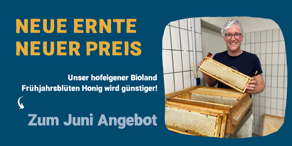 Kaninchen im Gras mit Text: "Für frohe Ostern Oster Angebot".