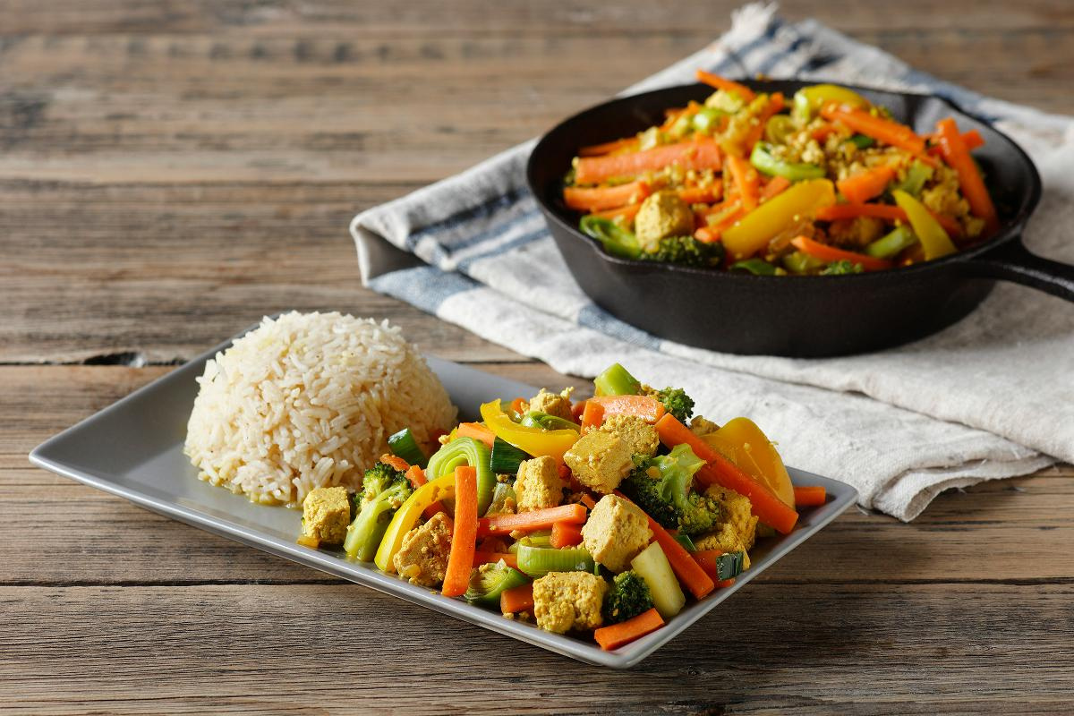 Tofu-Gemüsepfanne m. Basmatireis