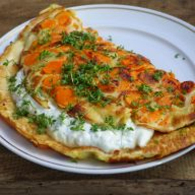 Produktfoto zu Möhrenpfannkuchen mit Quarkdip